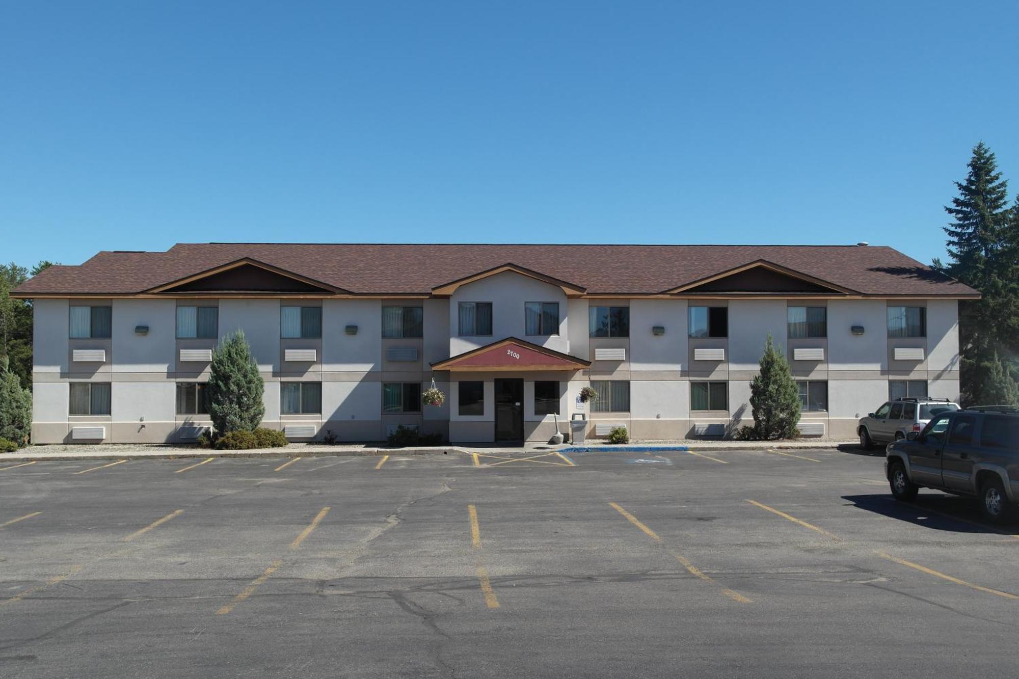 Super 8 By Wyndham Bemidji Mn Hotel Exterior photo